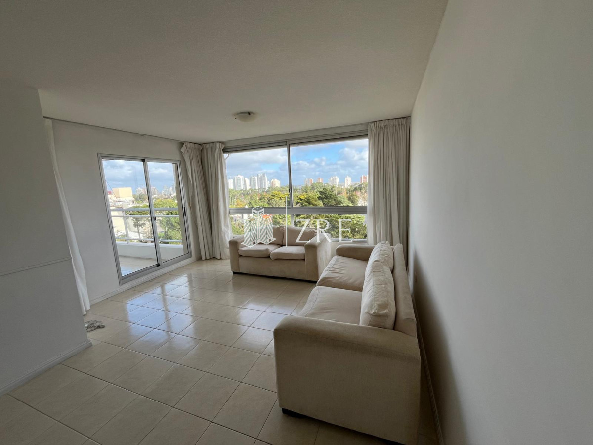 Apartamento ID.596 - Venta apartamento Amadeus, Playa Mansa, Punta del Este