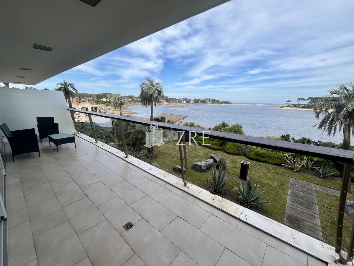 Apartamento ID.534 - Venta apartamento 3 dormitorios. La barra, Punta del Este 