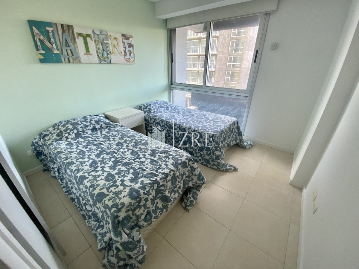 Apartamento ID.1253 - Venta apartamento 3 dormitorios, Punta del Este 
