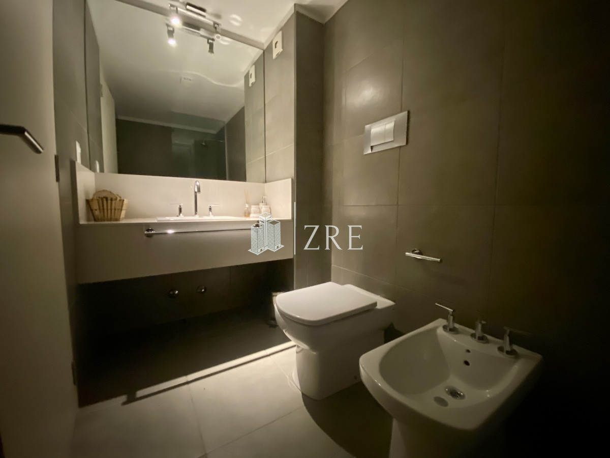 Apartamento ID.335 - Venta apartamento 3 dormitorios playa mansa Punta del Este