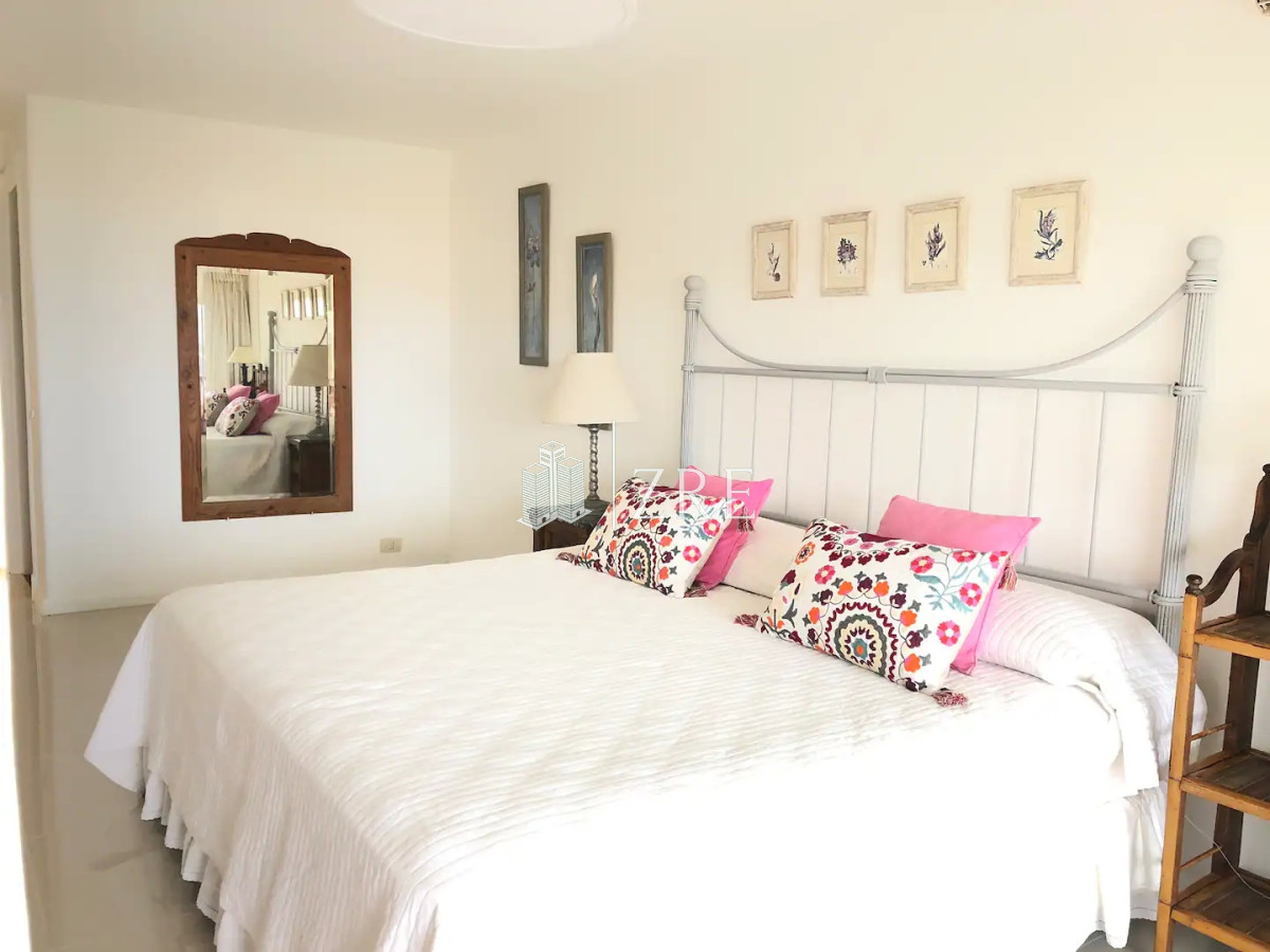 Apartamento ID.201 - Alquiler temporal apartamento 4 dormitorios Manantiales, La barra.