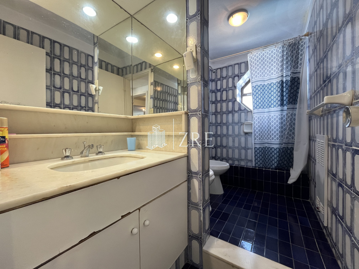 Apartamento ID.640 - Venta apartamento cuatro dormitorios, Península. Punta Del Este 