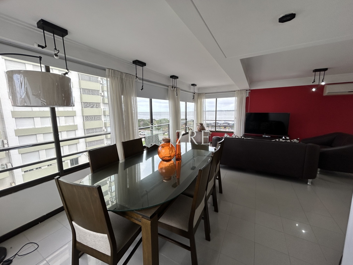 Apartamento ID.753 - Venta apartamento 3 dormitorios, Mansa, Punta del Este