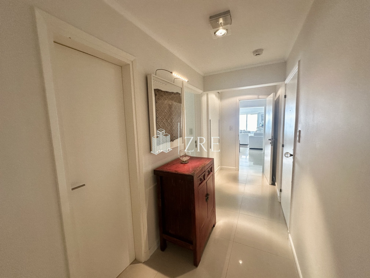 Apartamento ID.771 - Alquiler Apartamento 4 dormitorios