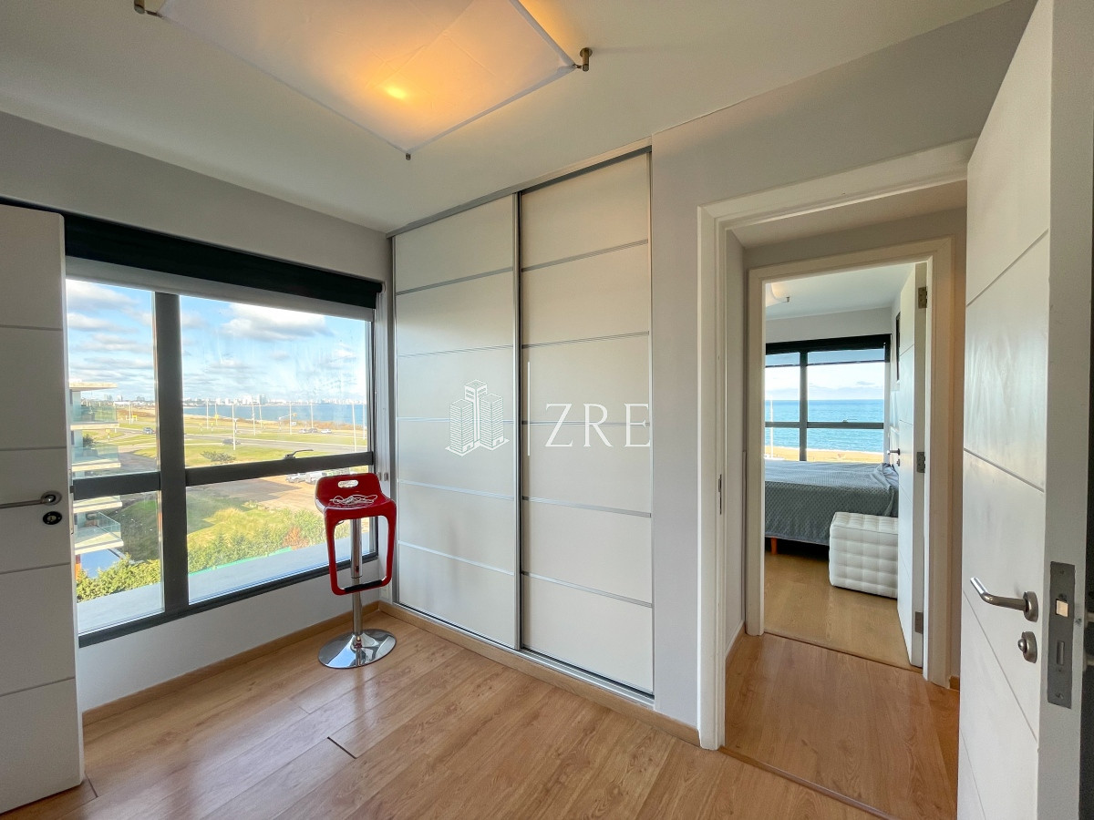 Apartamento ID.221 - Venta penthouse 3 dormitorios punta del este 