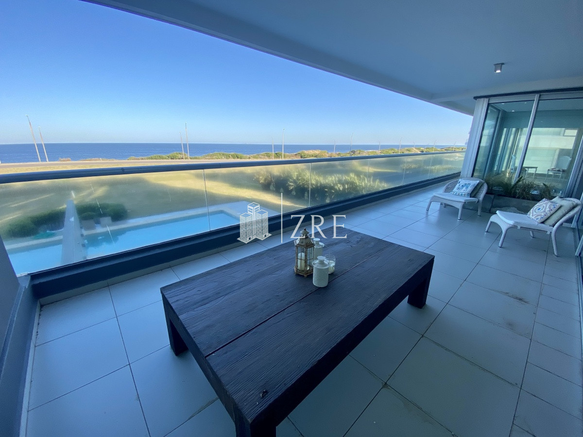 Apartamento ID.341 - Venta apartamento 4 dormitorios, playa brava Punta del Este 