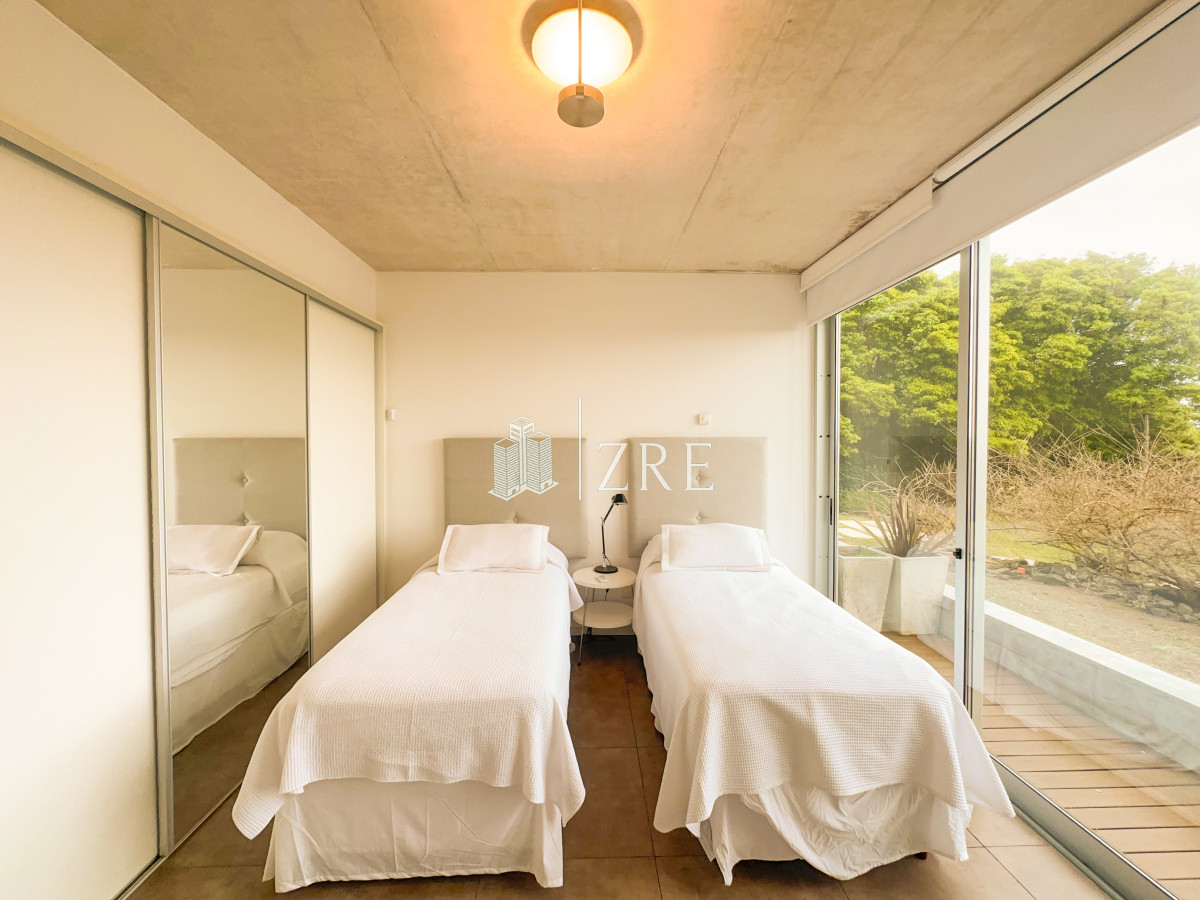 Apartamento ID.574 - Venta Apartamento Punta Ballena, Punta del este 