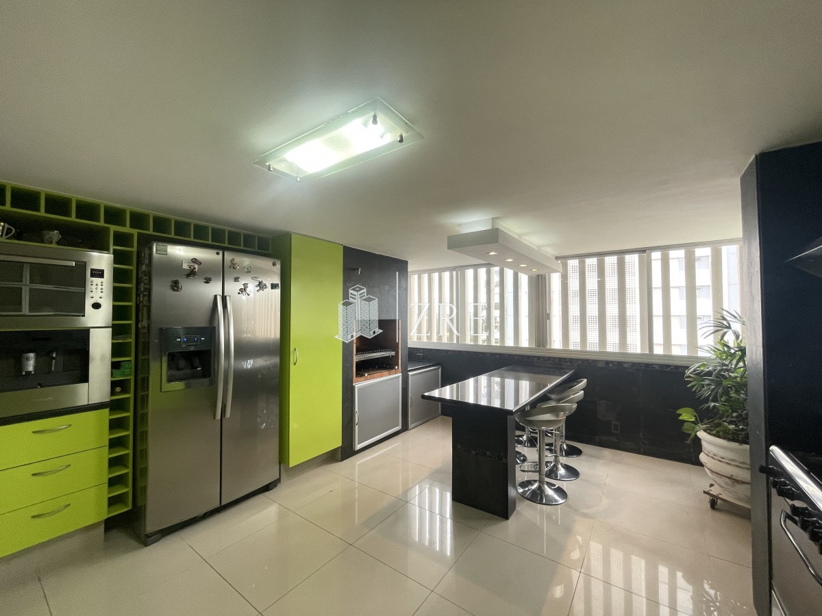 Apartamento ID.496 - Venta apartamento 3 dormitorios playa mansa Punta del Este