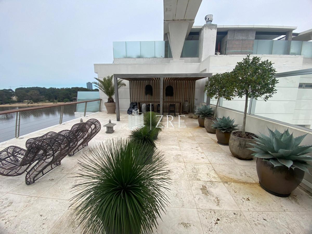 Apartamento ID.714 - Venta apartamento 3 dormitorios. 