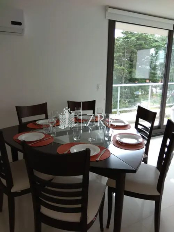 Apartamento ID.147 - Venta Departamento - 2 Dormitorios 2 Baños - Roosevelt 