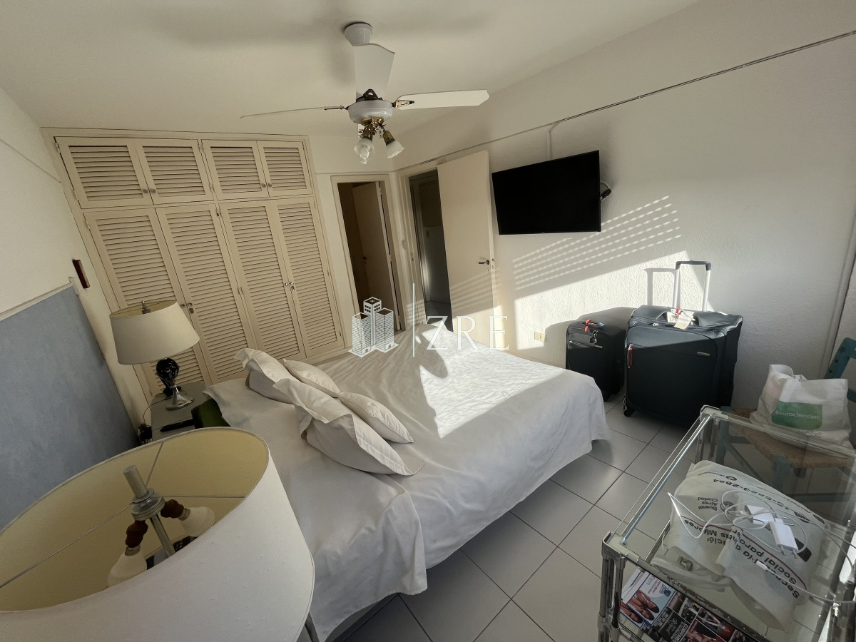 Apartamento ID.132 - Venta aparartamento en Peninsula Punta del Este, 2 dormitorios 2 baños