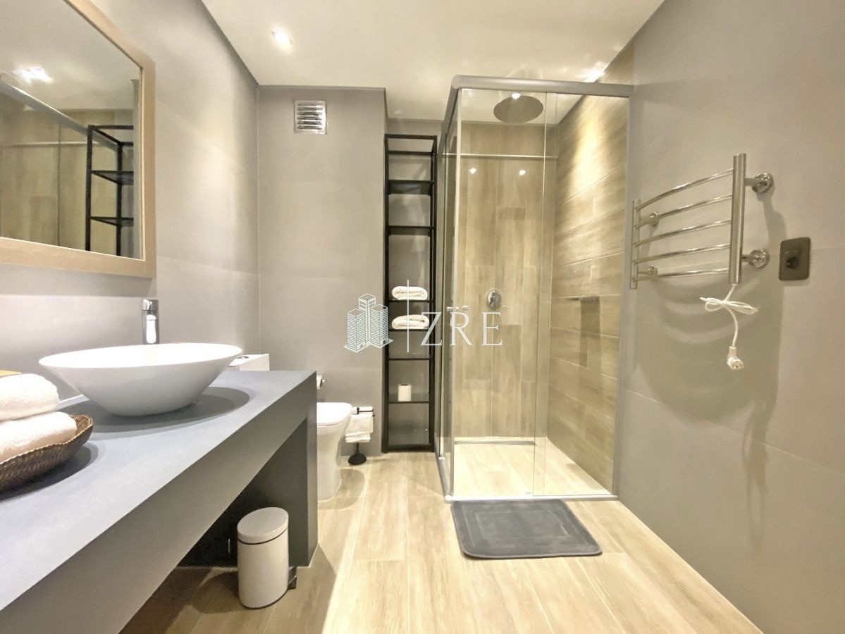 Apartamento ID.163 - Venta apartamento 3 dormitorios. Aidy Grill, Punta del Este.  
