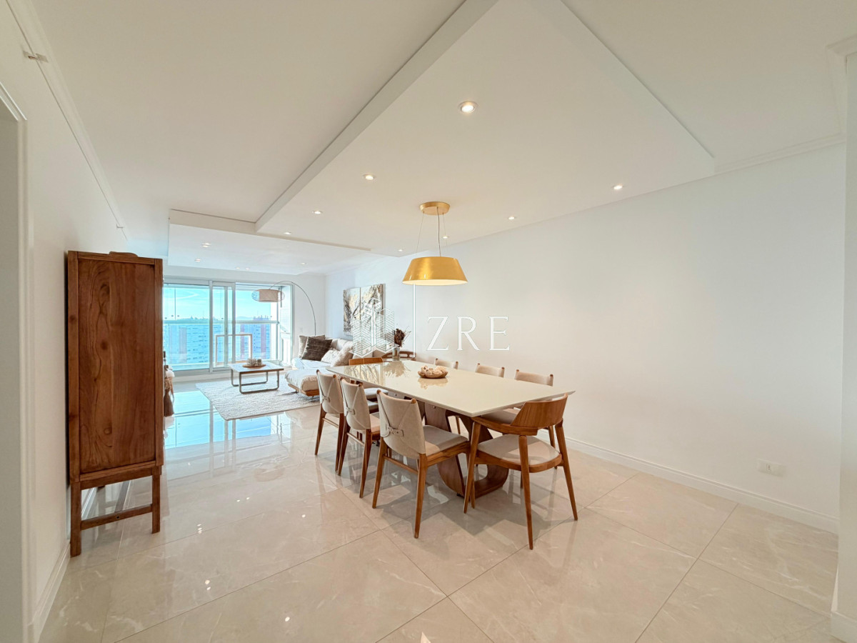 Apartamento ID.1266 - Venta apartamento 2 dormitorios en Mansa Punta del Este