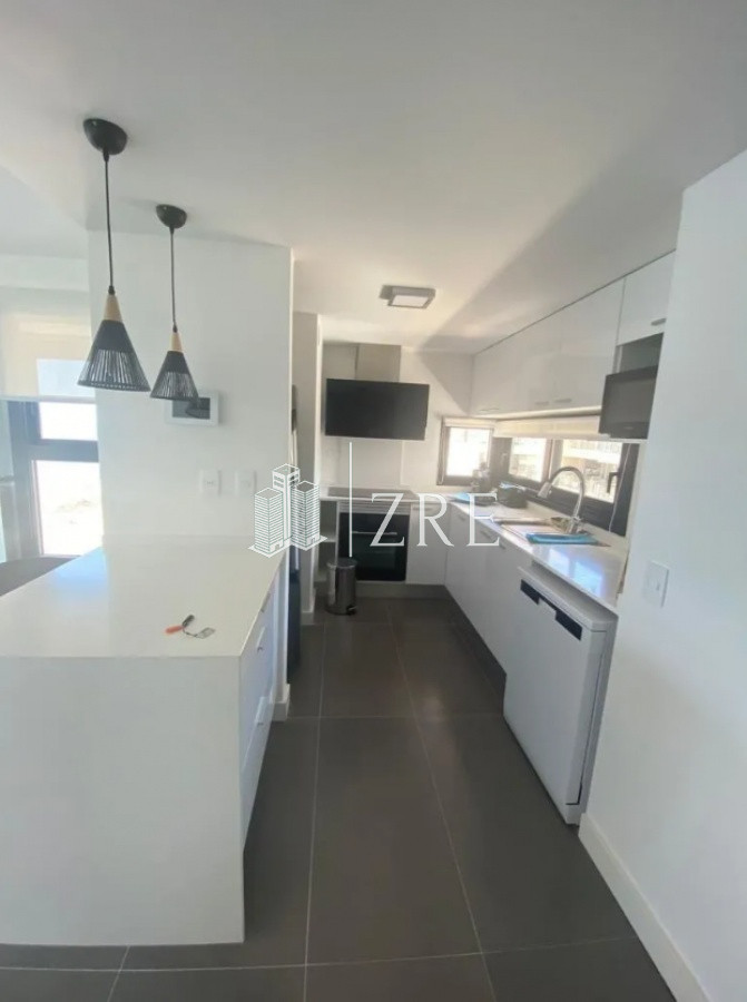 Apartamento ID.347 - Venta apartamento 3 dormitorios playa brava Punta del Este