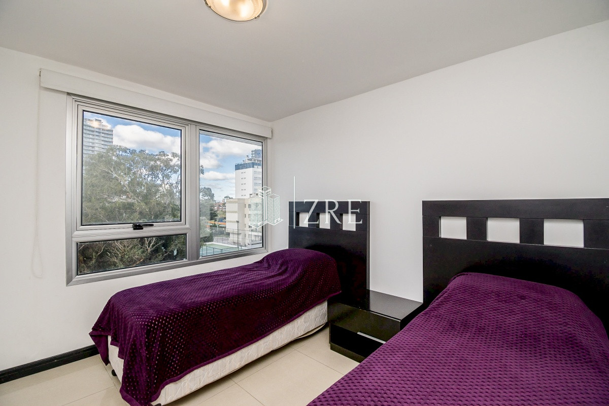 Apartamento ID.792 - Venta apartamento - 2 Dormitorios + Parrillero. Playa Mansa, Punta Del Este 