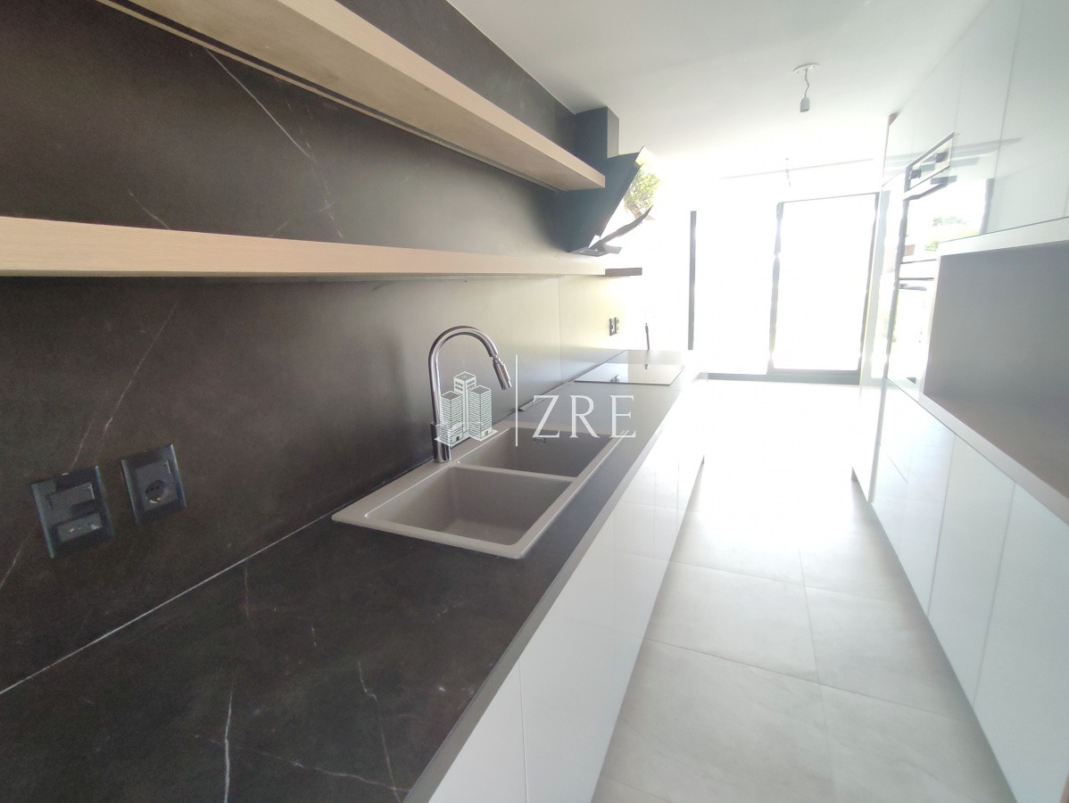 Apartamento ID.332 - Venta Apartamento 3 dormitorios Manantiales, Punta del Este. 