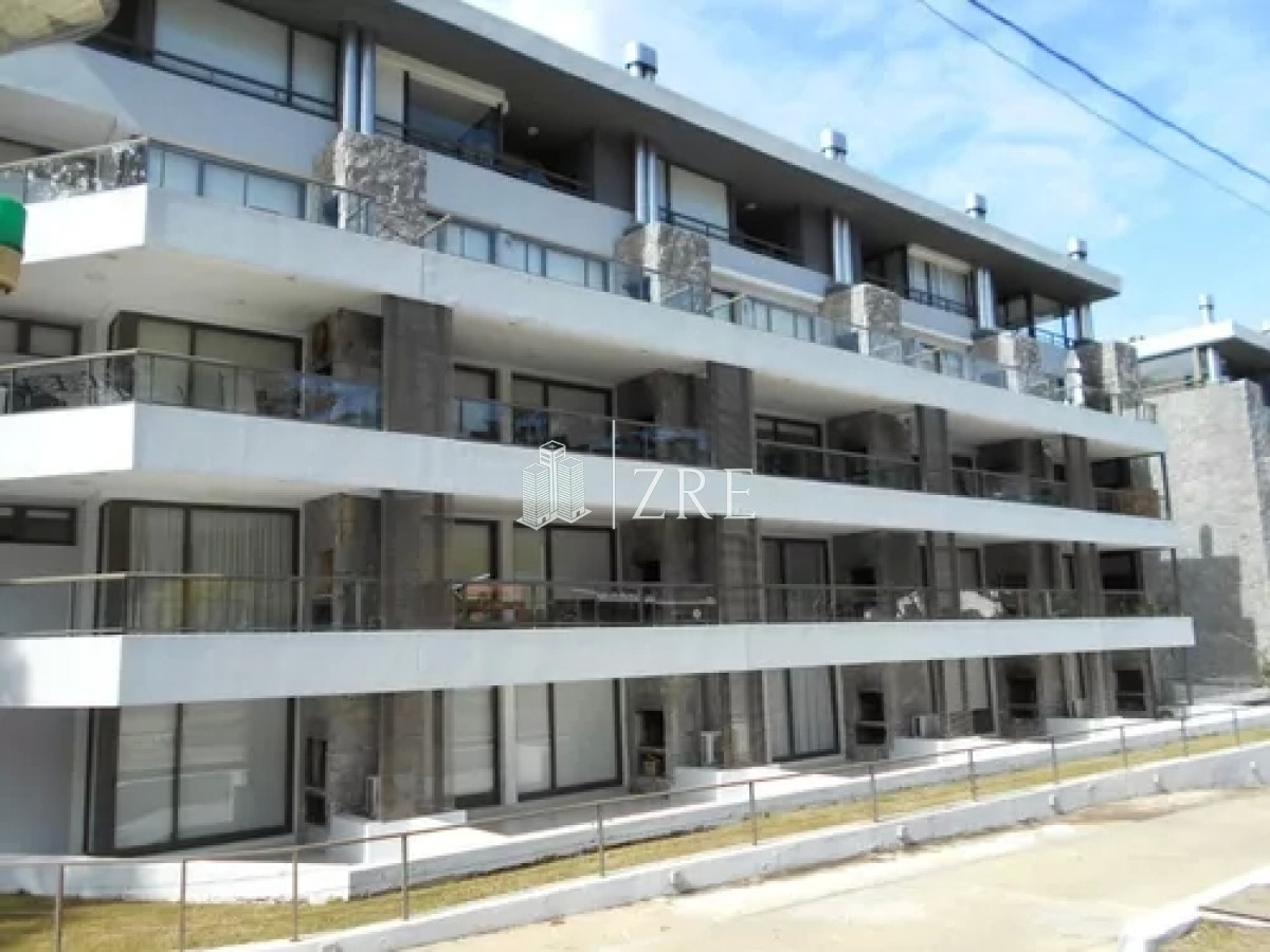 Apartamento ID.986 - Venta Departamento - 1 Dormitorio y 1/2 - San Rafael Punta del Este 