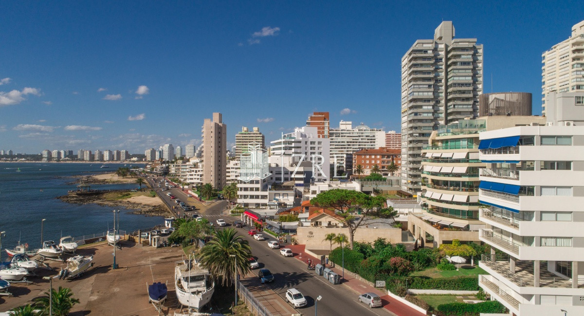 Apartamento ID.102 - Venta apartamento Puerto de Punta del Este