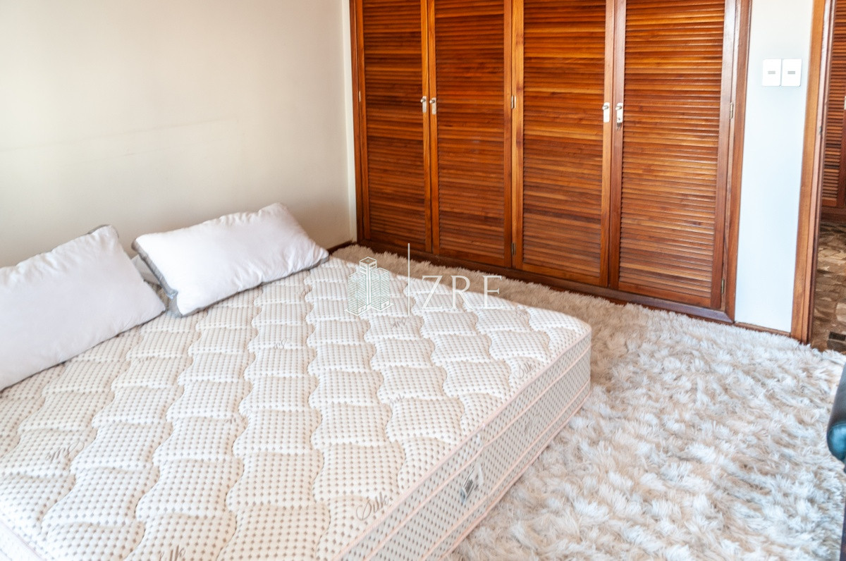 Apartamento ID.338 - Primera fila Playa Mansa, semipiso en Malecon.