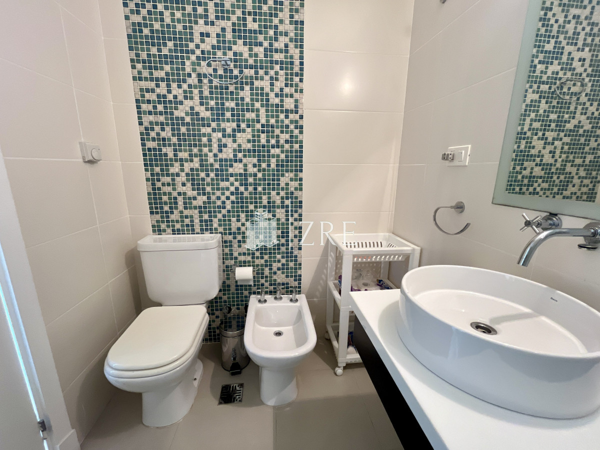 Apartamento ID.695 - Venta apartamento penthouse 3 dormitorios. Playa brava, Punta del Este 