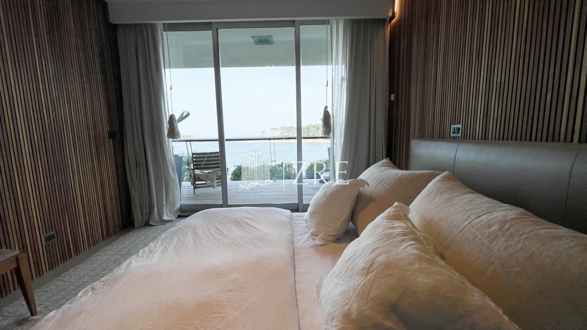 Apartamento ID.533 - Venta apartamento de 4 dormitorios Punta del Este
