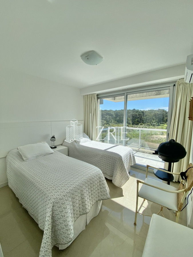 Apartamento ID.116 - Alquiler espectacular apartamento en primera linea - Punta del Este, Brava