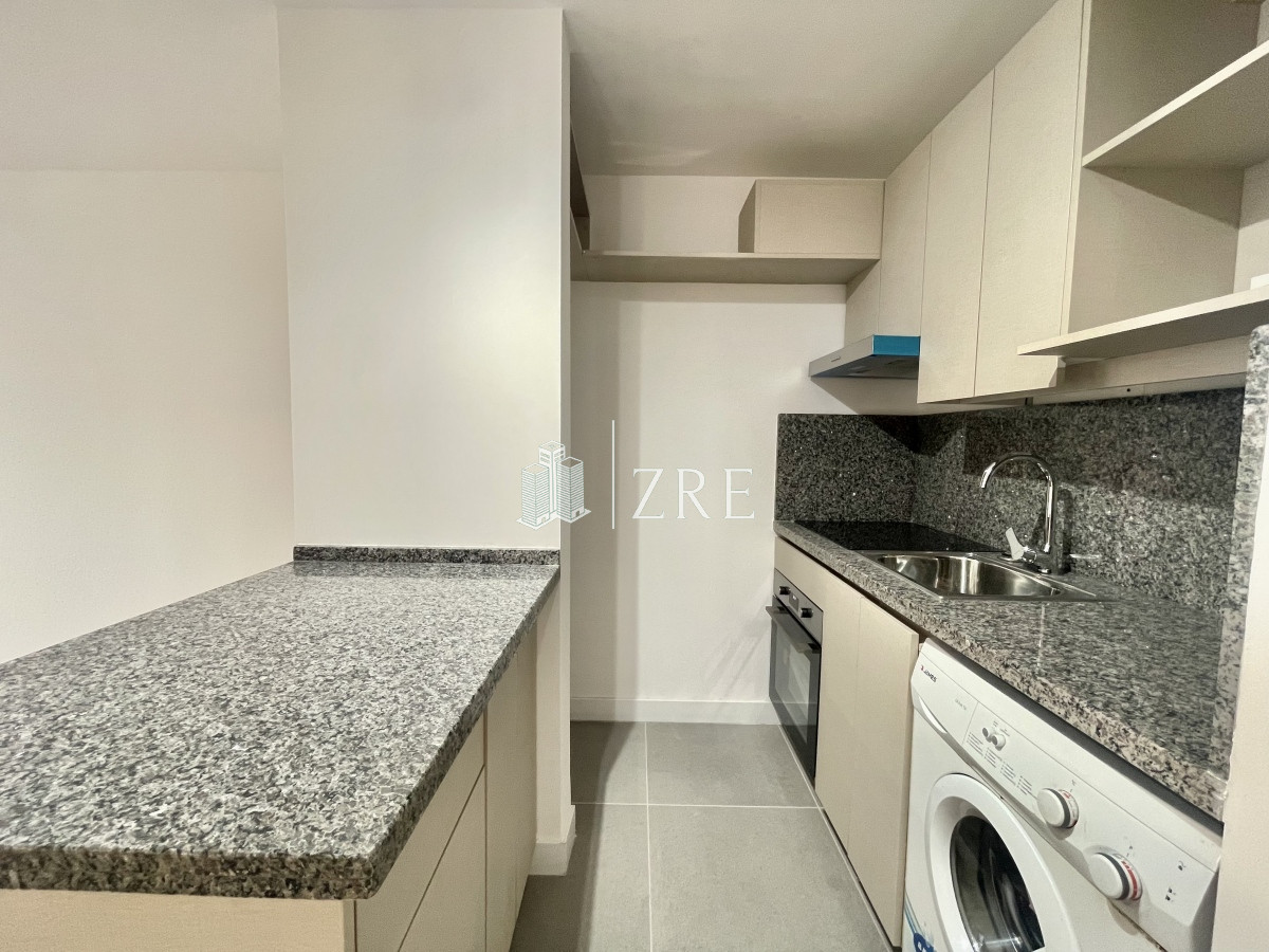 Apartamento ID.236 - Alquiler Anual - Apartamento 1 dormitorio y medio - Vista al Mar - Punta Del Este