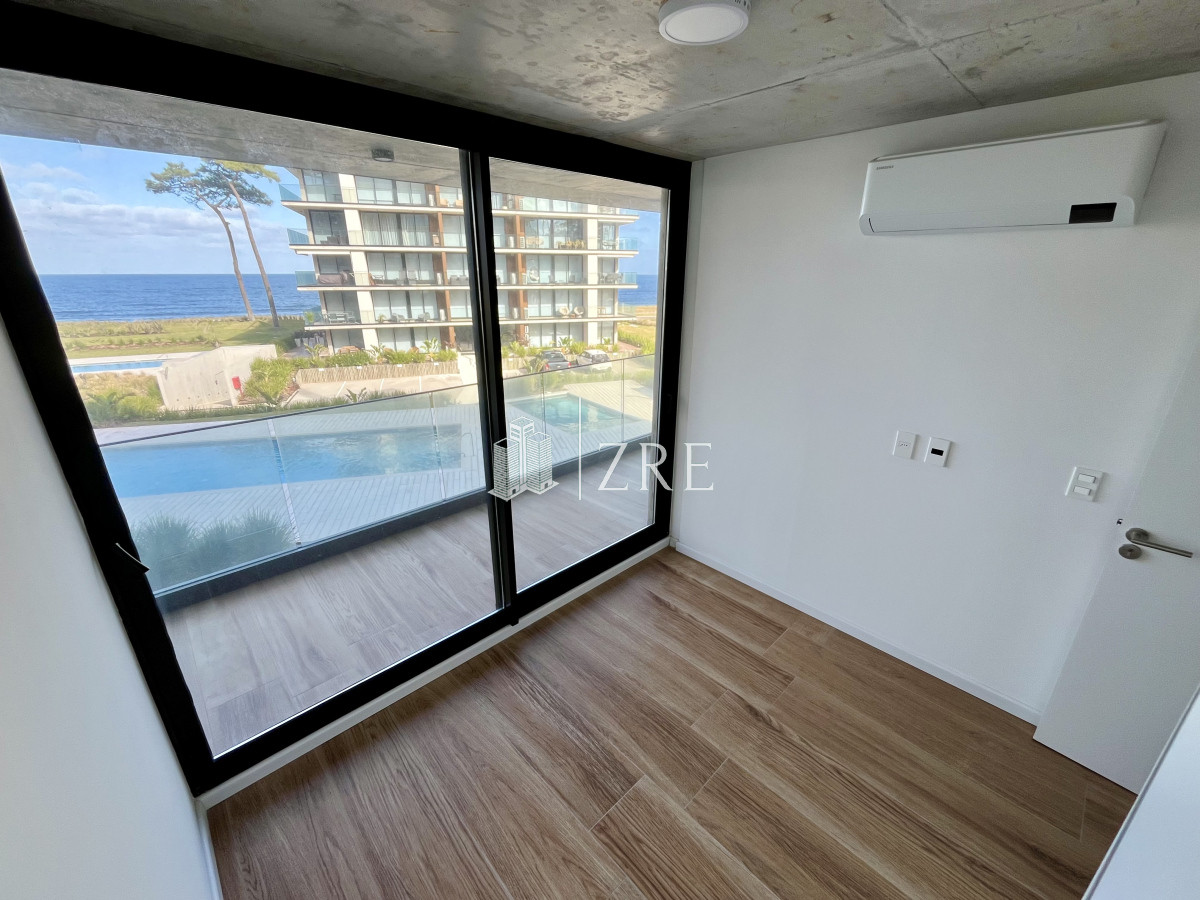 Apartamento ID.913 - Venta Apartamento, Playa Mansa, Punta Del Este 