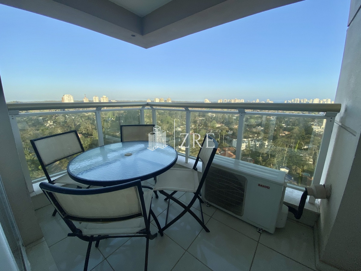 Apartamento ID.287 - Venta Departamento 3 Dormitorios en suite - Primera Línea Mansa 