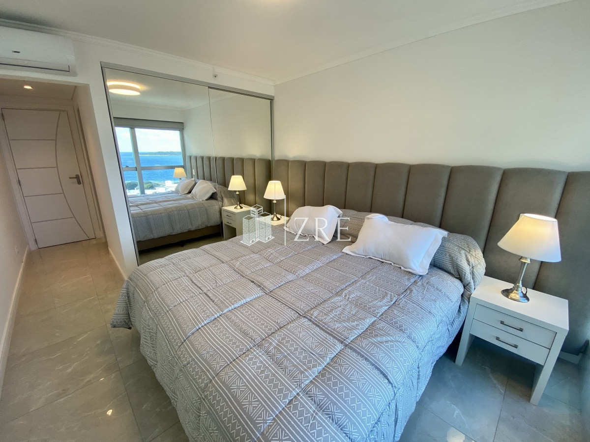 Apartamento ID.311 - Venta dos dormitorios playa mansa Punta del Este