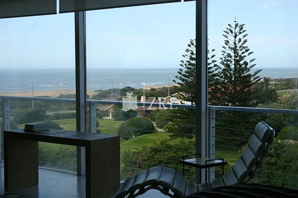 Apartamento ID.908 - Venta apartamento 5 dormitorios playa brava Punta del Este 