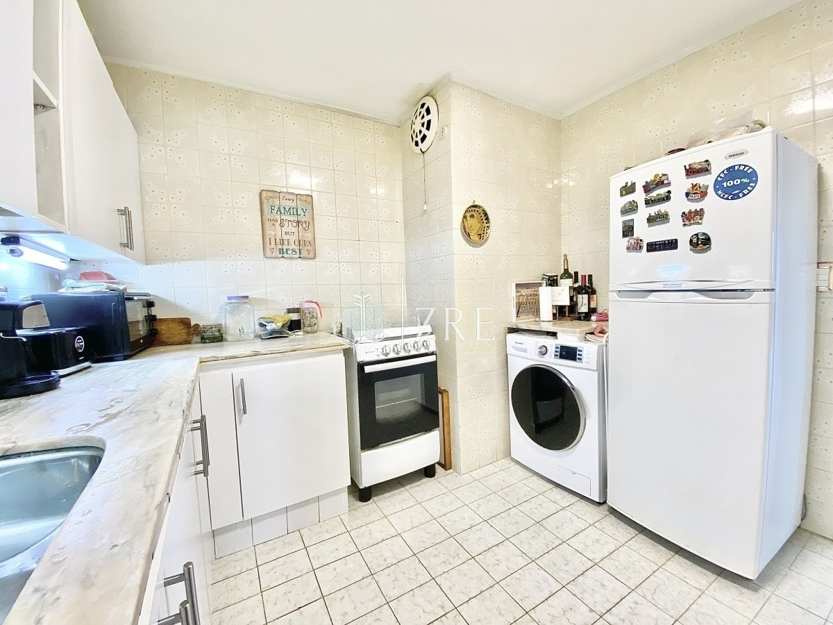 Apartamento ID.71 - Venta y Alquiler de Apartamento 1 dormitorio Península, Punta del este