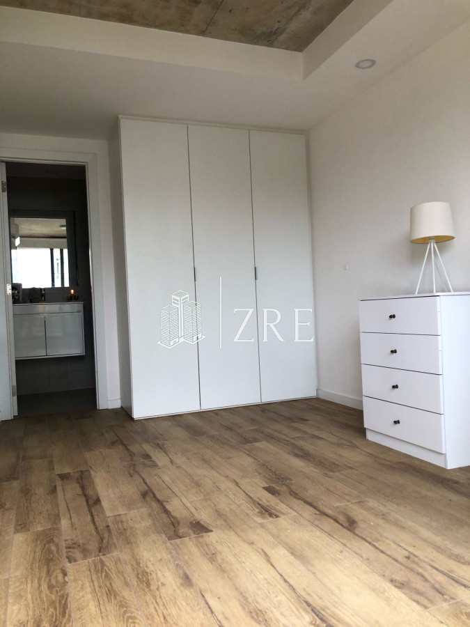 Apartamento ID.631 - Venta apartamento dos dormitorios primera linea, Mansa. Punta Del Este.