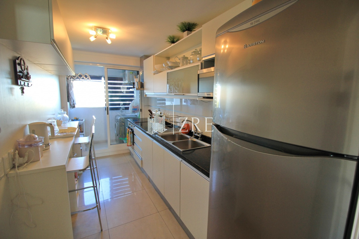 Apartamento ID.412 - Apartamento con servicios en venta y alquiler en Punta del Este, zona Conrad.