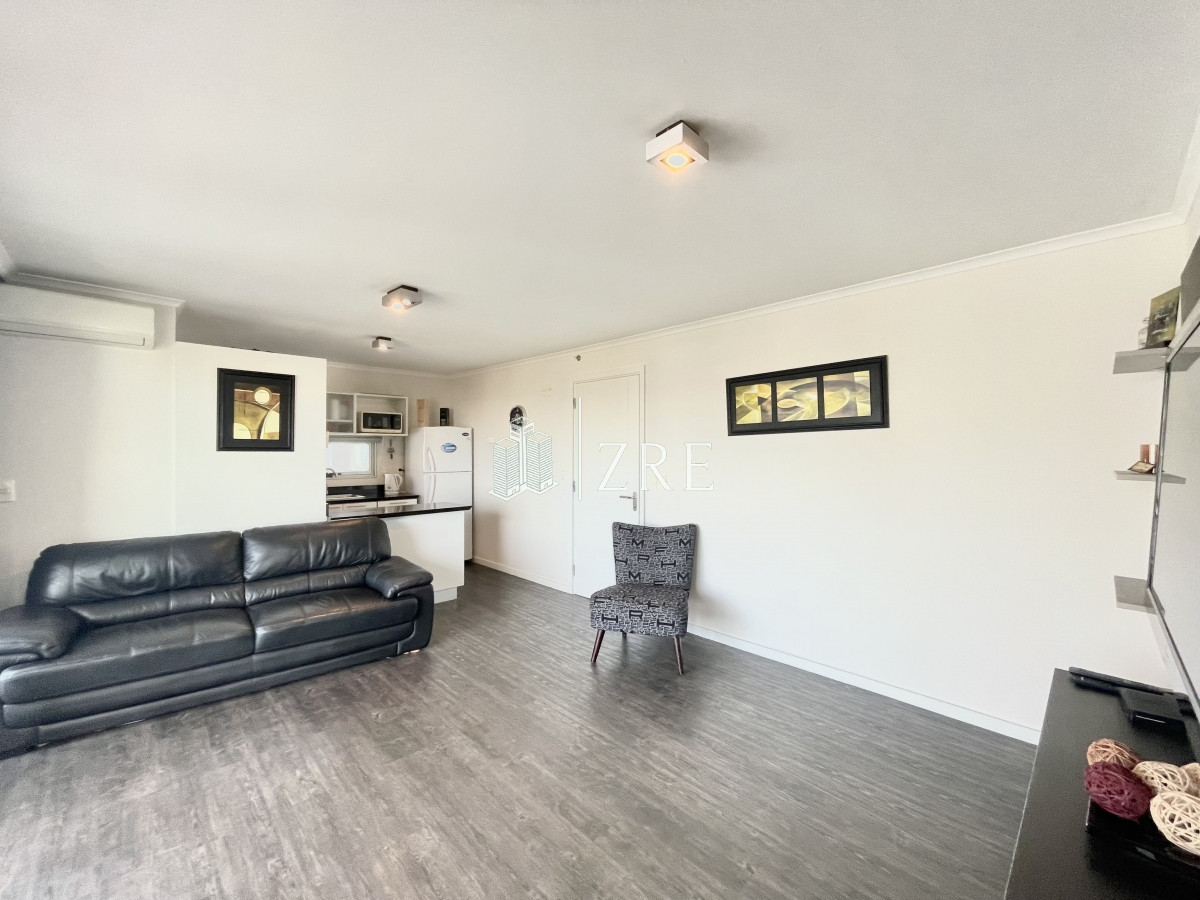 Apartamento ID.191 - Venta Departamento - 1 Dormitorio y 12 - Brava Punta Del Este 