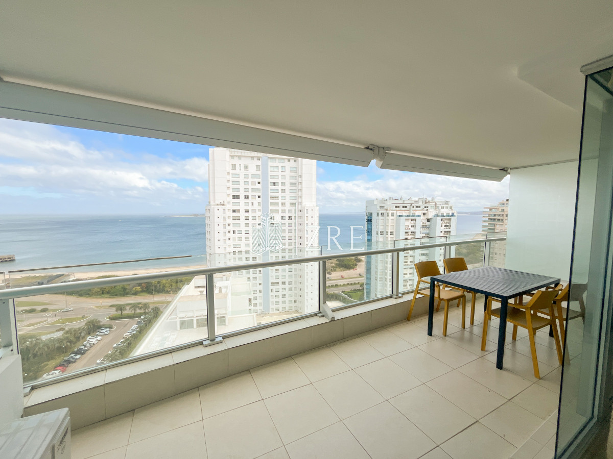 Apartamento ID.931 - Alquiler temporal, apartamento 2 dormitorios. Playa mansa, Punta del Este. 