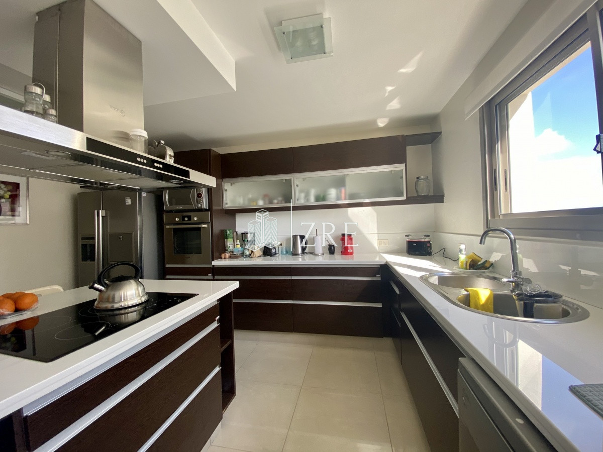 Apartamento ID.510 - Venta apartamento 3 dormitorios Imperiale I esquinero Punta del Este