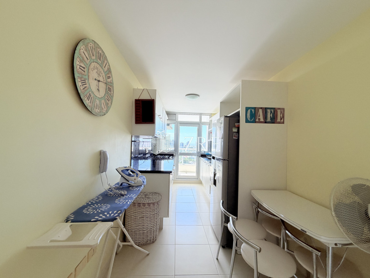 Apartamento ID.1264 - Venta apartamento 2 dormitorios. Playa mansa, Punta del Este 