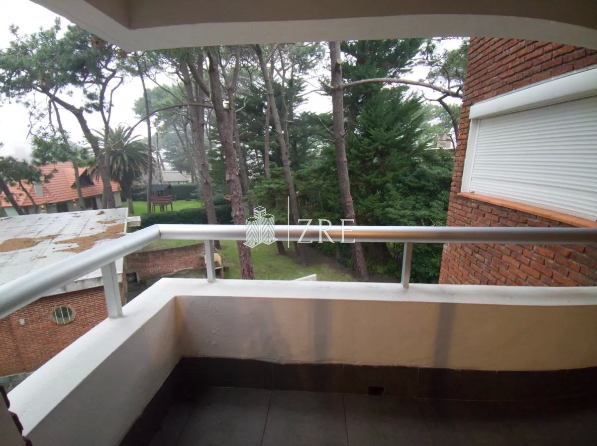 Apartamento ID.800 - Venta apartamento 2 dormitorios. Aidy Grill. Punta del Este 