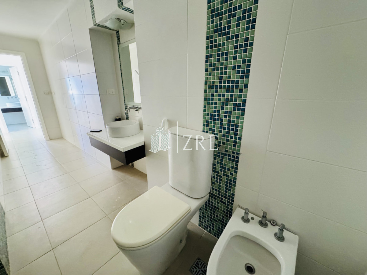 Apartamento ID.783 - Venta Penthouse 3 dormitorios Punta del Este