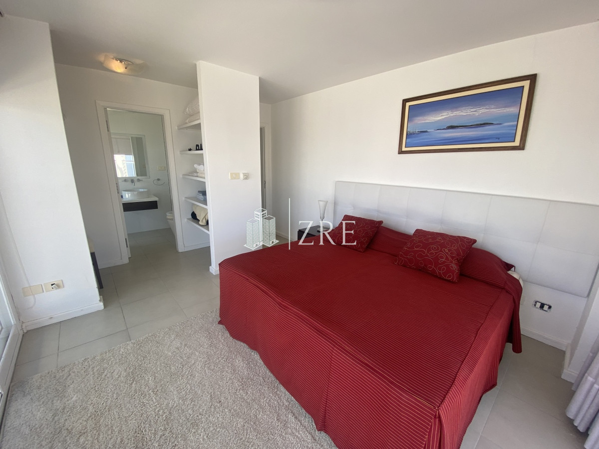 Apartamento ID.783 - Venta Penthouse 3 dormitorios Punta del Este