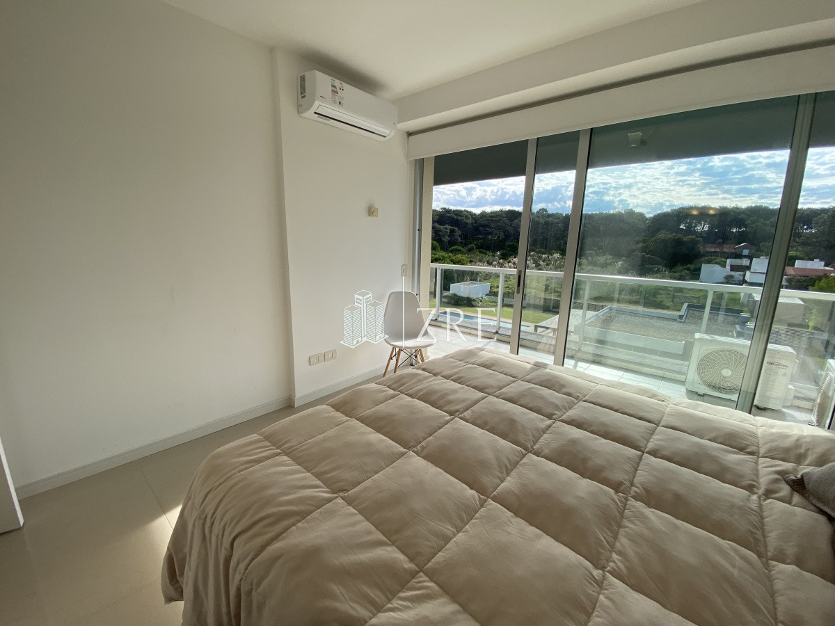 Apartamento ID.232 - Venta apartamento 3 dormitorios playa brava Punta del Este 