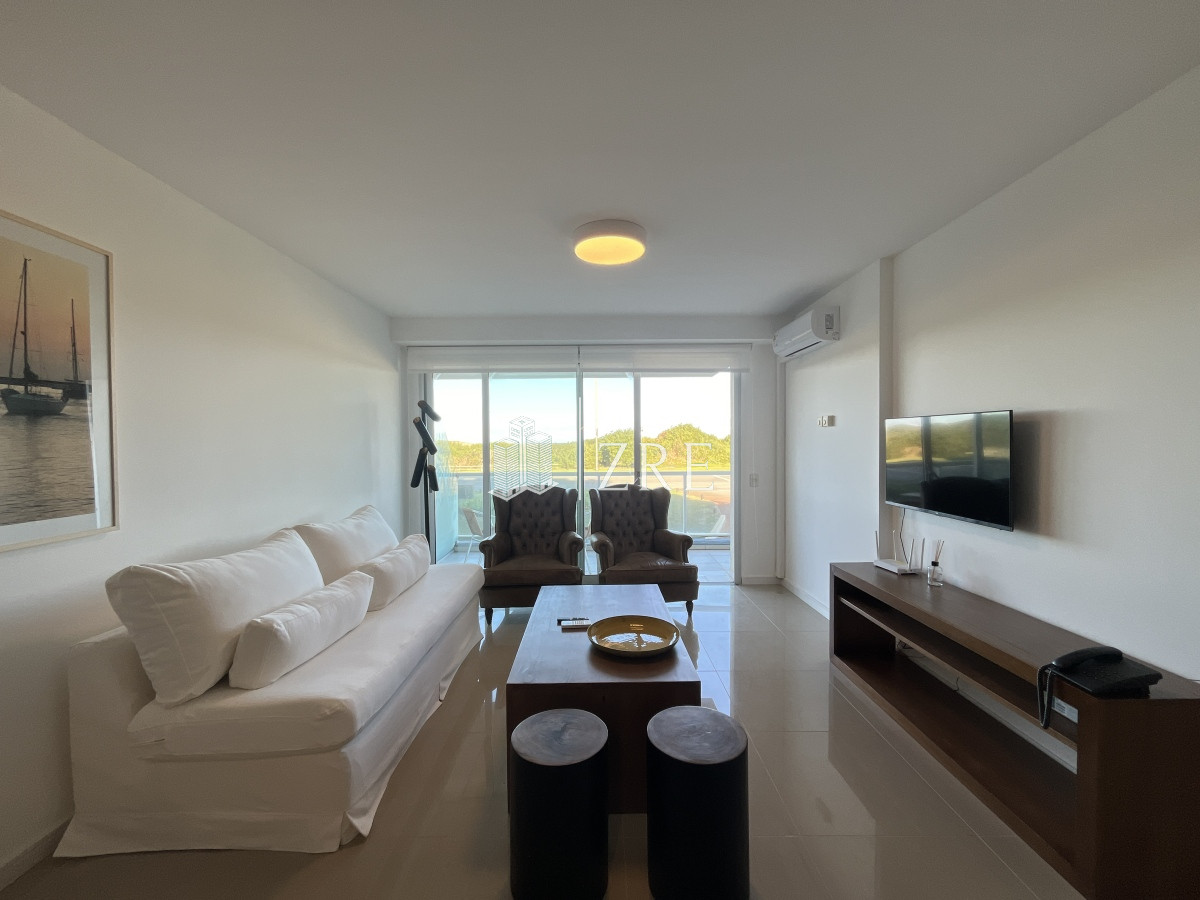 Apartamento ID.233 - Venta apartamento 3 dormitorios playa brava Punta del Este 