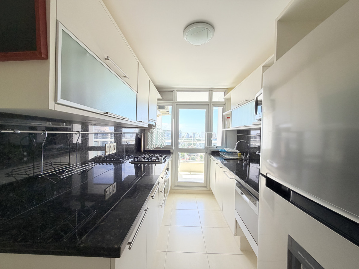 Apartamento ID.1264 - Venta apartamento 2 dormitorios. Playa mansa, Punta del Este 