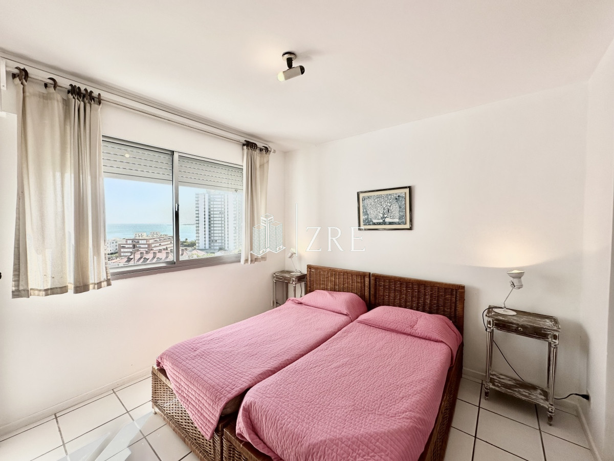 Apartamento ID.804 - Venta Penthouse - 1 dormitorio y medio + Parrillero