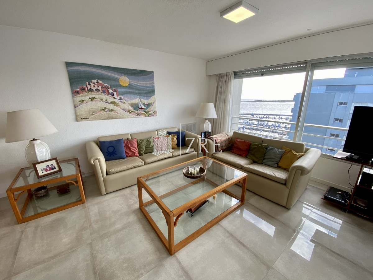 Apartamento ID.349 - Venta Apartamento 3 dormitorios en península Punta del Este 