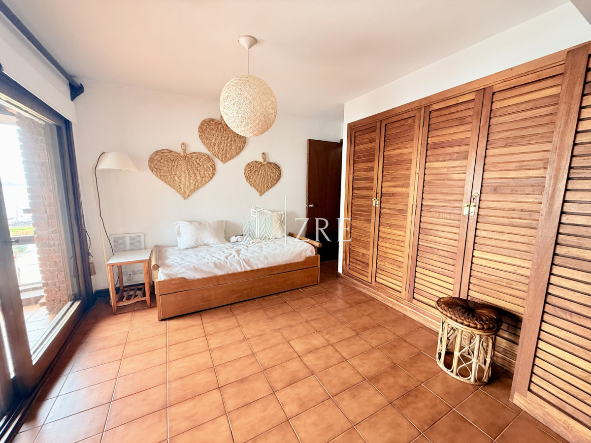 Apartamento ID.414 - Venta apartamento en península, Punta del Este