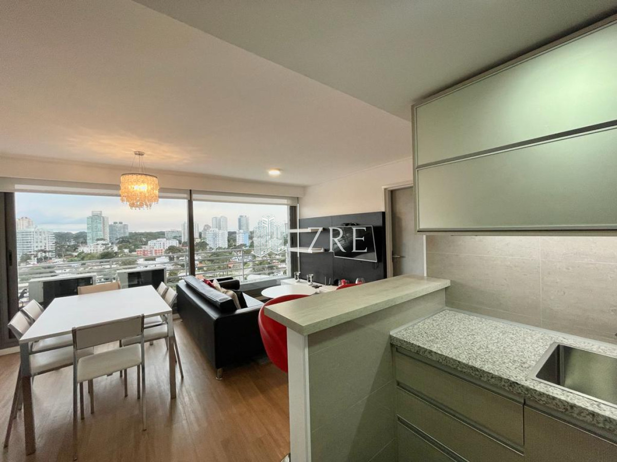 Apartamento ID.194 - Venta apartamento - 2 dormitorios. Playa mansa Punta del Este 