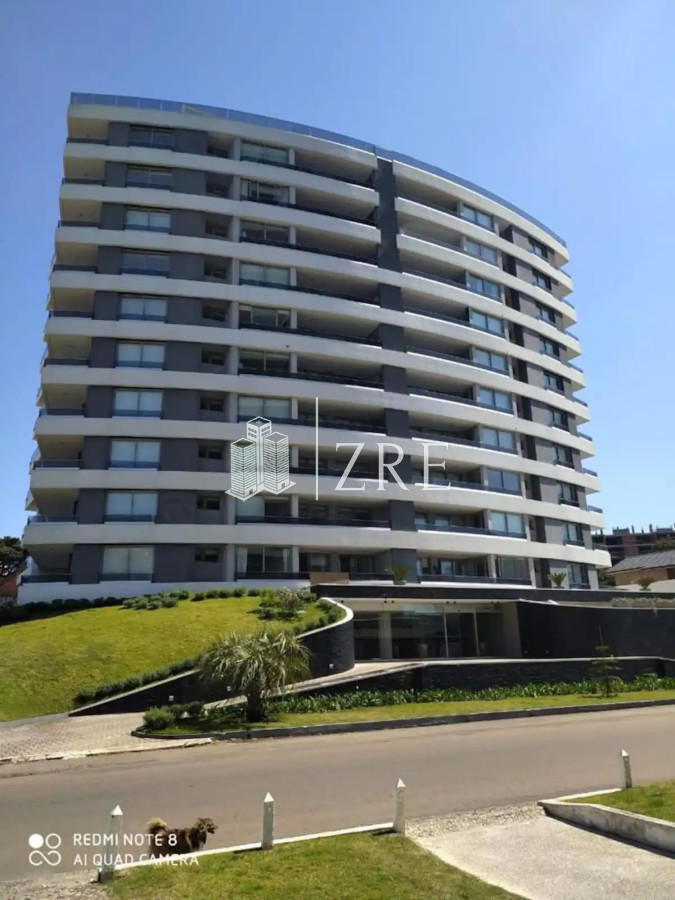 Apartamento ID.796 - Venta Departamento - 3 dormitorios - Playa brava, Punta del Este