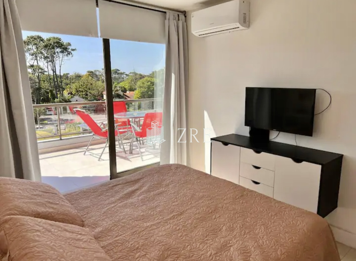 Apartamento ID.53 - Venta apartamento Punta del Este - 1 dormitorio y medio